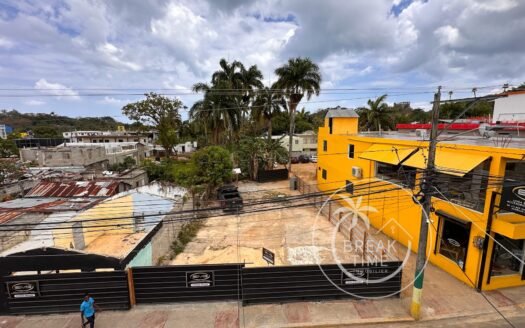 LOCAUX COMMERCIAUX À VENDRE LAS TERRENAS