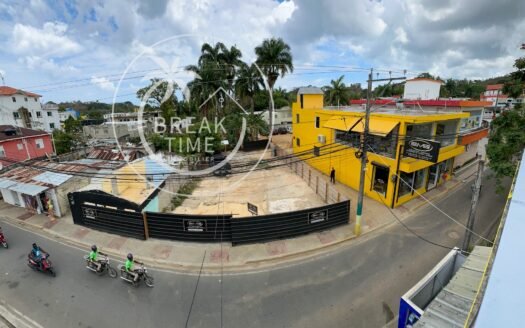 LOCAUX COMMERCIAUX À VENDRE LAS TERRENAS