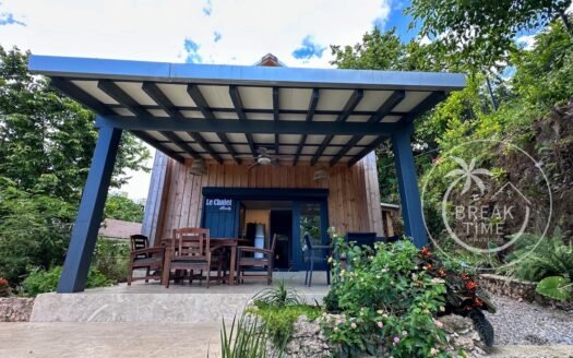UN CHALET EN BOIS AUX CARAÏBES 
