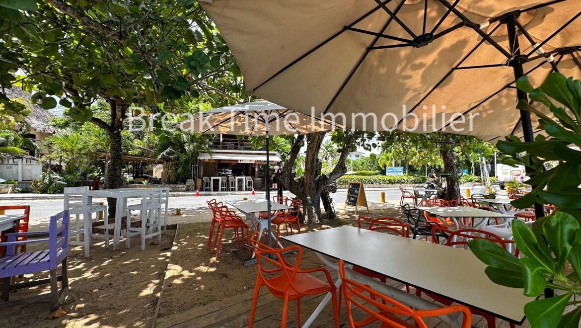 Restaurant Playa Popy terrasse bord de mer